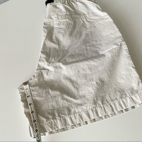 Eddie Bauer hiking / outdoor shorts. Women’s size L - Picture 9 of 9